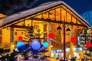 Fantastic ski-in ski-out hotel in Val d\'Isere. Photo: Hotel Altitude